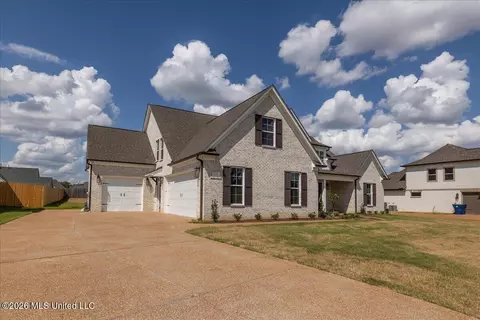 1751 Caribe Dr, Nesbit, MS 38651 photo 4