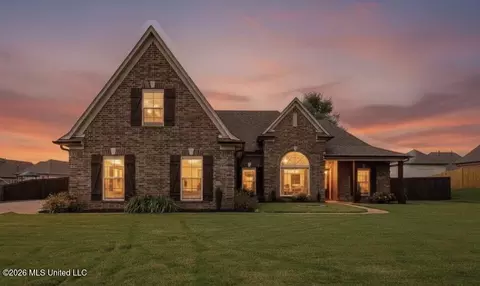3777 Marcia Louise Dr, Southaven, MS 38672