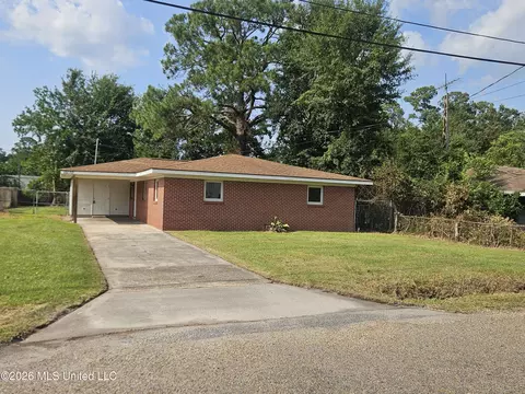 15170 Lafayette St, Gulfport, MS 39503