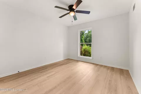Bedroom - 6822 Angie Dr, Hernando, MS 38632 photo 2 of 3