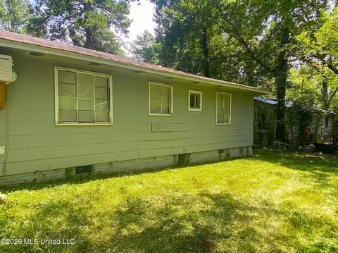 3057 Woodside Dr, Jackson, MS 39212 photo 5