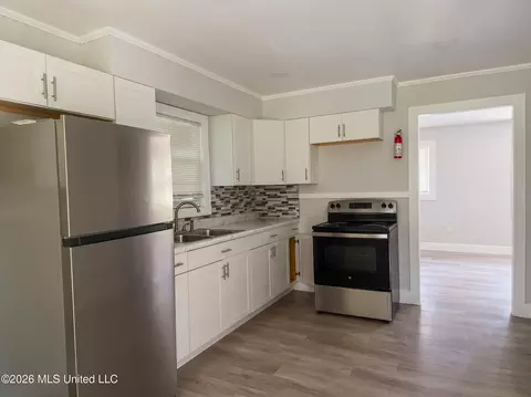3057 Woodside Dr, Jackson, MS 39212 photo 7