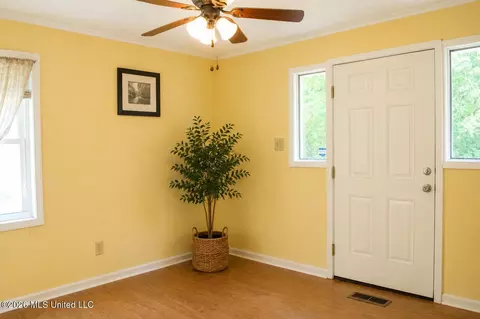 Entry Way - 604 White Goose Cv, Hernando, MS 38632 photo 1 of 1