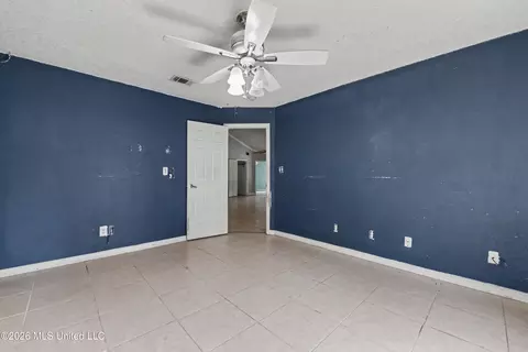 Bedroom - 18331 Leslis Ln, Saucier, MS 39574 photo 4 of 10