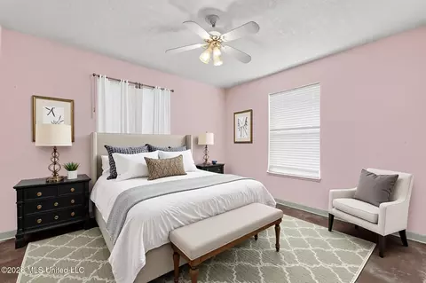 Bedroom - 18331 Leslis Ln, Saucier, MS 39574 photo 6 of 10
