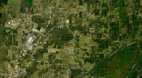 1100 Sharon Rd, Canton, MS 39046 photo 2