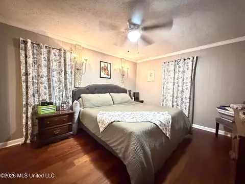Bedroom - 906 Smith Lake Rd, Brookhaven, MS 39601 photo 3 of 4