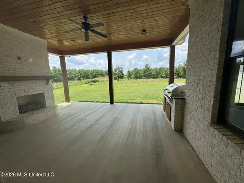 Exterior - 399 Stump Ridge Rd, Brandon, MS 39047 photo 9 of 10