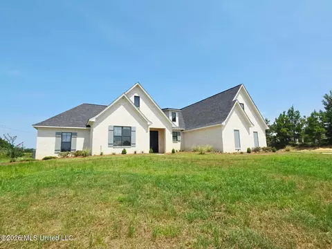 Exterior - 399 Stump Ridge Rd, Brandon, MS 39047 photo 2 of 10