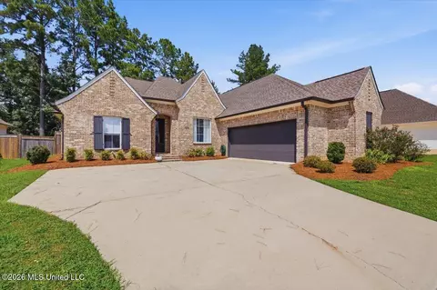Exterior - 129 Herons Bay Cir, Madison, MS 39110 photo 2 of 7