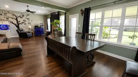 Dining - 1598 Carlee Dr, Hernando, MS 38632 photo 1 of 2