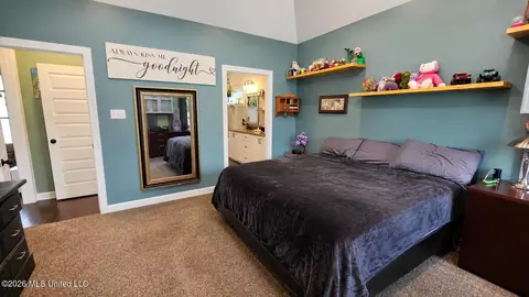 Bedroom - 1598 Carlee Dr, Hernando, MS 38632 photo 2 of 9