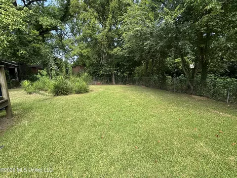 Exterior - 486 Collier Ave, Jackson, MS 39213 photo 2 of 3