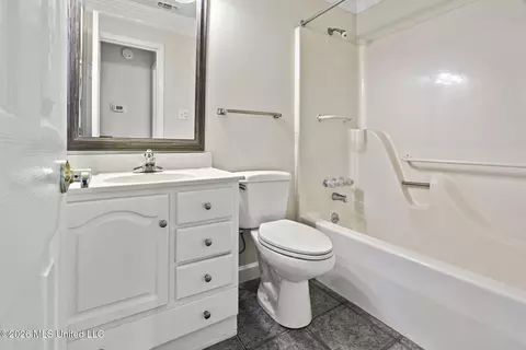 Bath - 3 Pecan Rdg, Diamondhead, MS 39525 photo 1 of 2