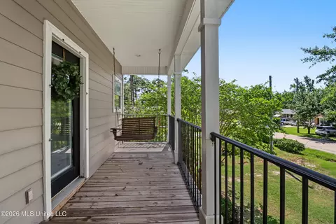 Exterior - 206 Larosa Rd, Long Beach, MS 39560 photo 4 of 9