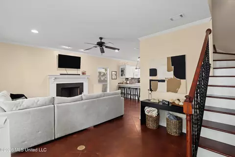 Entry Way - 206 Larosa Rd, Long Beach, MS 39560 photo 1 of 3