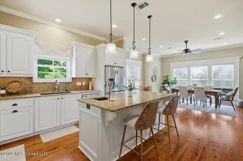 Kitchen - 103 Wingtip Way, Madison, MS 39110 photo 5 of 7