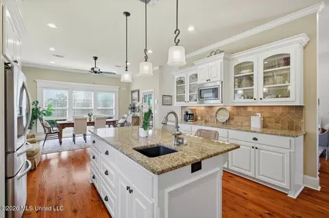 Kitchen - 103 Wingtip Way, Madison, MS 39110 photo 6 of 7