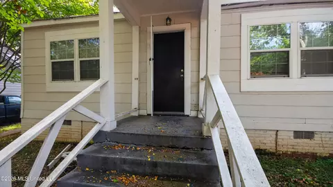 Exterior - 3032 Windsor Ave, Jackson, MS 39216 photo 2 of 5