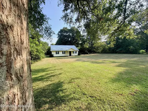 293 W Fire Department Rd, Lucedale, MS 39452
