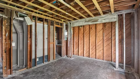 Other - 5572 Pine Lane Dr, Jackson, MS 39211 photo 5 of 11