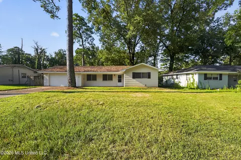 1947 Smallwood St, Jackson, MS 39212