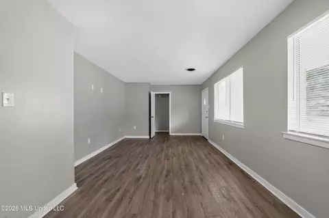 Living - 1947 Smallwood St, Jackson, MS 39212 photo 1 of 8