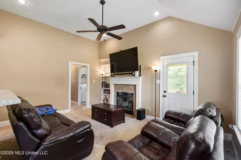 Other - 3248 Magnolia Dr, Hernando, MS 38632 photo 4 of 7