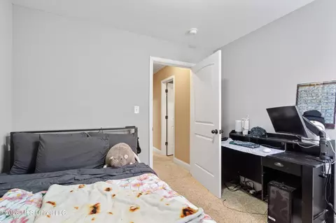 Bedroom - 3248 Magnolia Dr, Hernando, MS 38632 photo 4 of 4