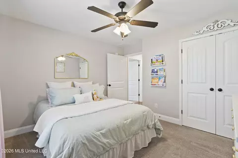 Bedroom - 209 Eagle View Dr, Senatobia, MS 38668 photo 2 of 6