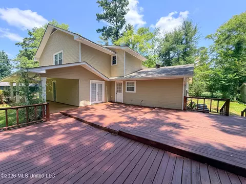 Exterior - 100 Coachmans Rd, Madison, MS 39110 photo 3 of 5