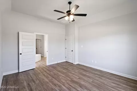 Bedroom - 13758 Jack Thomas Blvd, Olive Branch, MS 38654 photo 1 of 2