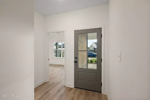 Entry Way - 6464 Chloe Way, Walls, MS 38680 photo 1 of 5