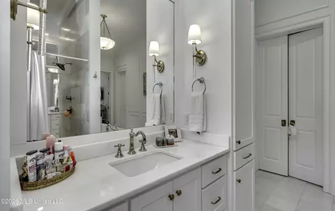 Bath - 100 Winchester Loop, Madison, MS 39110 photo 6 of 13