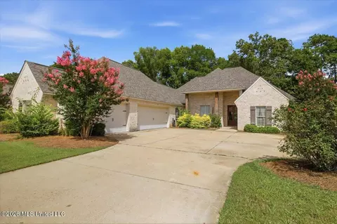 Exterior - 230 Grayhawk Dr, Madison, MS 39110 photo 2 of 6