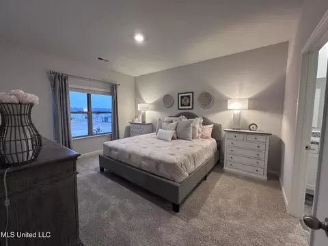 Bedroom - 99 Pine St, Byhalia, MS 38611 photo 5 of 5