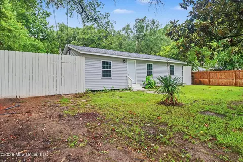 Exterior - 3914 Liverpool Ave, Moss Point, MS 39563 photo 1 of 2