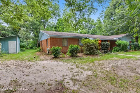 Exterior - 2147 Hwy 613, Lucedale, MS 39452 photo 2 of 4