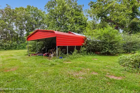 Exterior - 2147 Hwy 613, Lucedale, MS 39452 photo 4 of 4