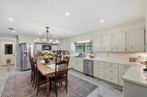 Other - 1226 Wesley Dr, Jackson, MS 39209 photo 6 of 19