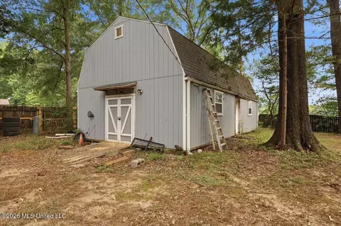 Exterior - 1226 Wesley Dr, Jackson, MS 39209 photo 11 of 12