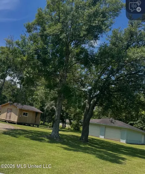 4607 Gautier St, Moss Point, MS 39563 photo 3