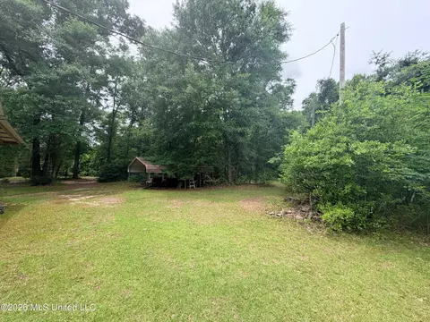 Exterior - 181 Geiger Rd, Lucedale, MS 39452 photo 12 of 17
