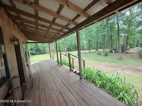 Exterior - 181 Geiger Rd, Lucedale, MS 39452 photo 5 of 17
