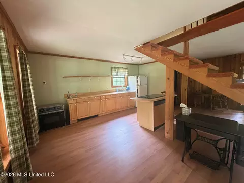 Kitchen - 181 Geiger Rd, Lucedale, MS 39452 photo 1 of 1
