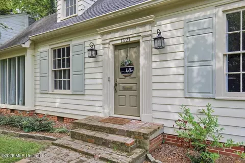 Exterior - 1521 Saint Ann St, Jackson, MS 39202 photo 2 of 7