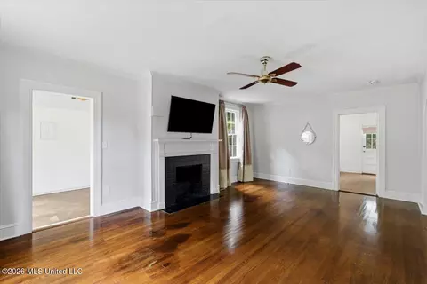 Living - 1521 Saint Ann St, Jackson, MS 39202 photo 1 of 3