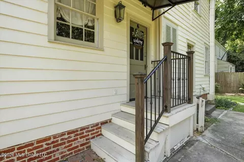 Exterior - 1521 Saint Ann St, Jackson, MS 39202 photo 4 of 7