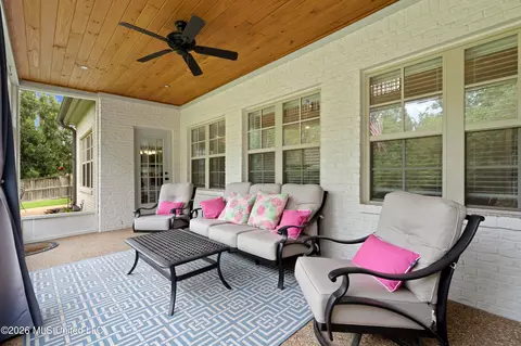 Exterior - 2157 Hemmingway Dr, Nesbit, MS 38651 photo 9 of 12