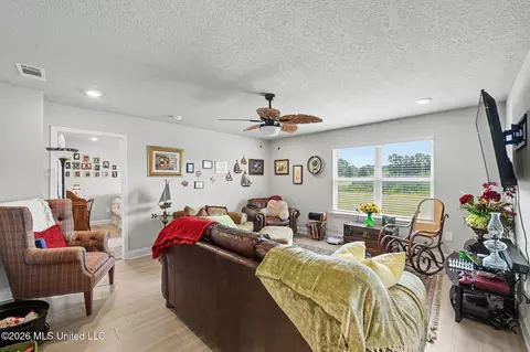 Living - 133 Mulberry Dr, Lucedale, MS 39452 photo 1 of 2